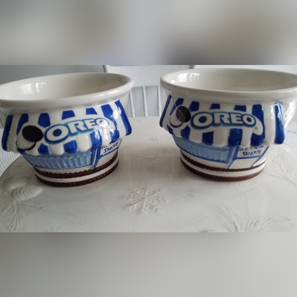Set of 2 Kraft Oreo Cookie Ice Cream Shoppe Collector Sundae Dessert Bowls - Picture 2 of 10